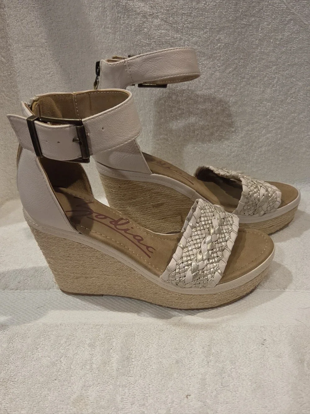 ZODIAC SABEEN ESPADRILLE WEDGE SHOES